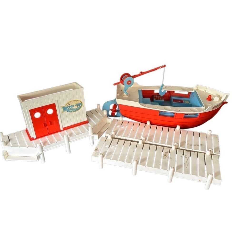 Hasbro Weebles Marina S.S. Littleputt Cabin Cruiser & Marina Boardwalk *Read*